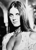 photo Caroline Munro
