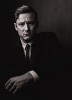 photo Lewis Pullman