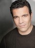 photo Ricardo Chavira (Stimme)